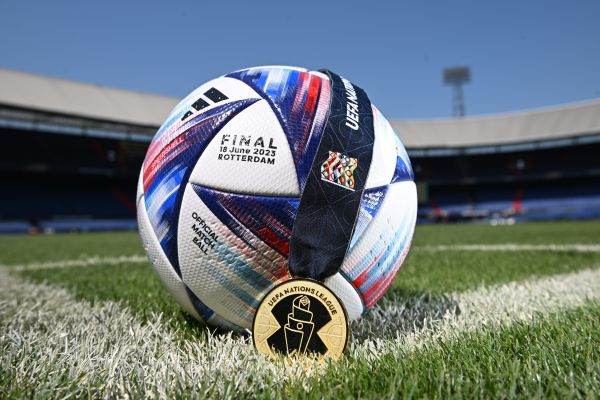 Preşedintele UEFA, în dezacord cu campionatul "petro-dolarilor"